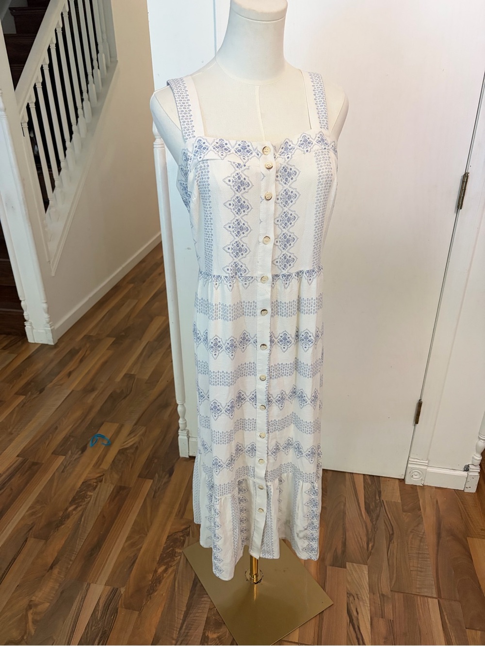 Country Cottagecore White Midi Dress with Light Blue Prairie Print, M, Like New